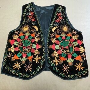 Vintage Guatemalan Hand Embroidered Velvet Folk Art Vest Sun Moon People Circle